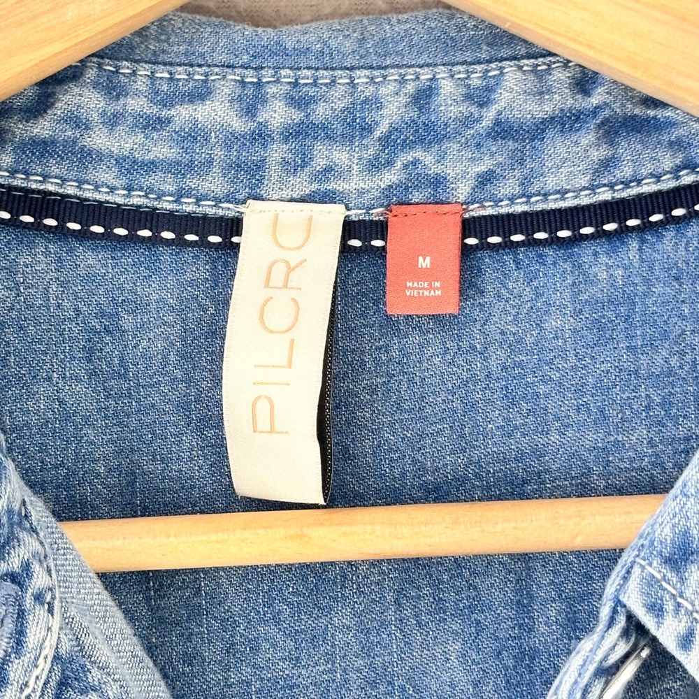 Maeve Anthropologie Chambray Denim Shirt Womens M Blue‎ Button Up Puff Sleeve - Picture 6 of 10
